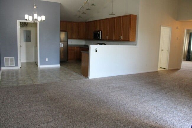 Photo - Beautiful 2-Bedroom Townhome in Pinnacle at T-Bone Ranch