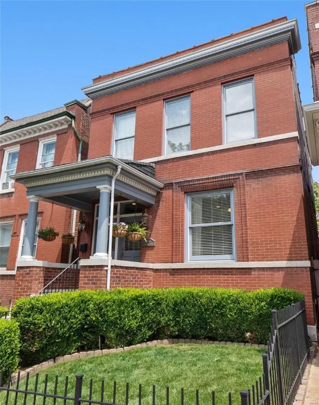 Photo - 2633 Armand Pl