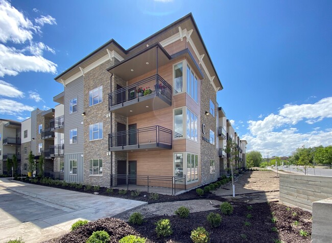 The Flats at Riverwoods - The Flats at Riverwoods Apartments