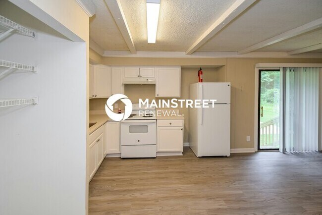 3 Bedroom Pet-Friendly Home in Adamsville, AL with Main Street Renewal