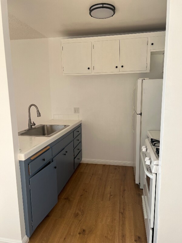 Photo - 1542 Hi Point St Unit 7
