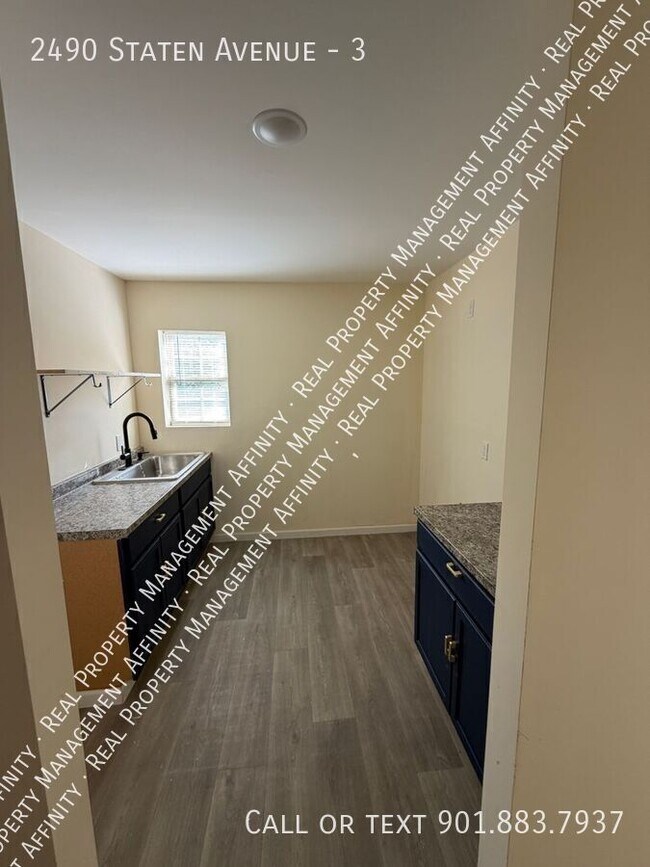 Photo - 2490 Staten Ave Unit 3