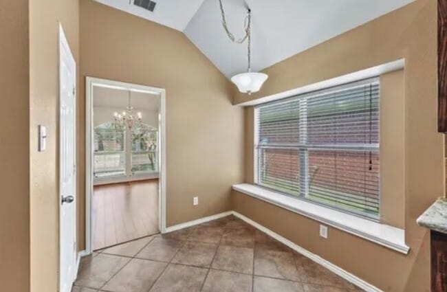 Photo - 21 Palm Desert Dr