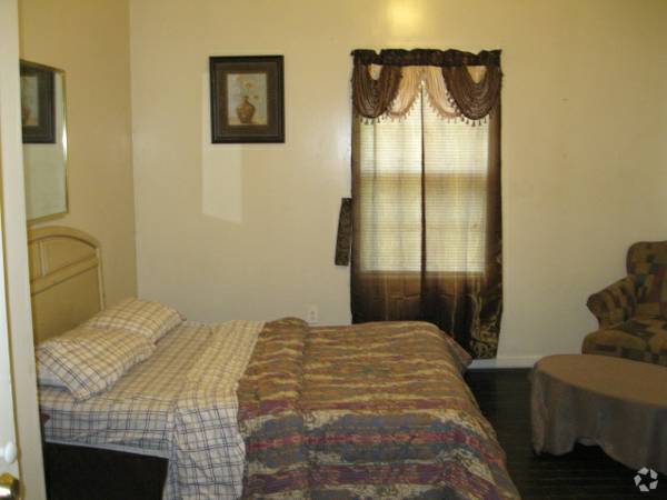 Building Photo - Fully Furnished Rooms For Rent Rental