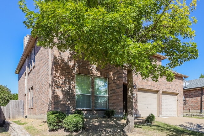 Photo - 2405 Becard Dr