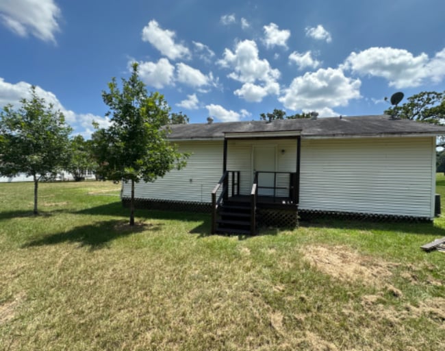 Photo - 1644 FM 1696