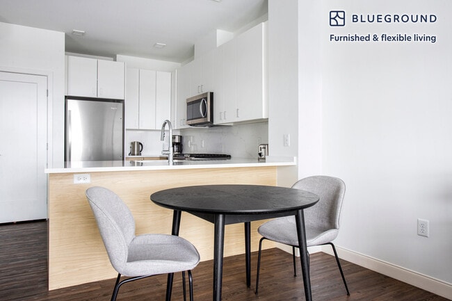 Photo - 845 Washington St Unit FL3-ID354