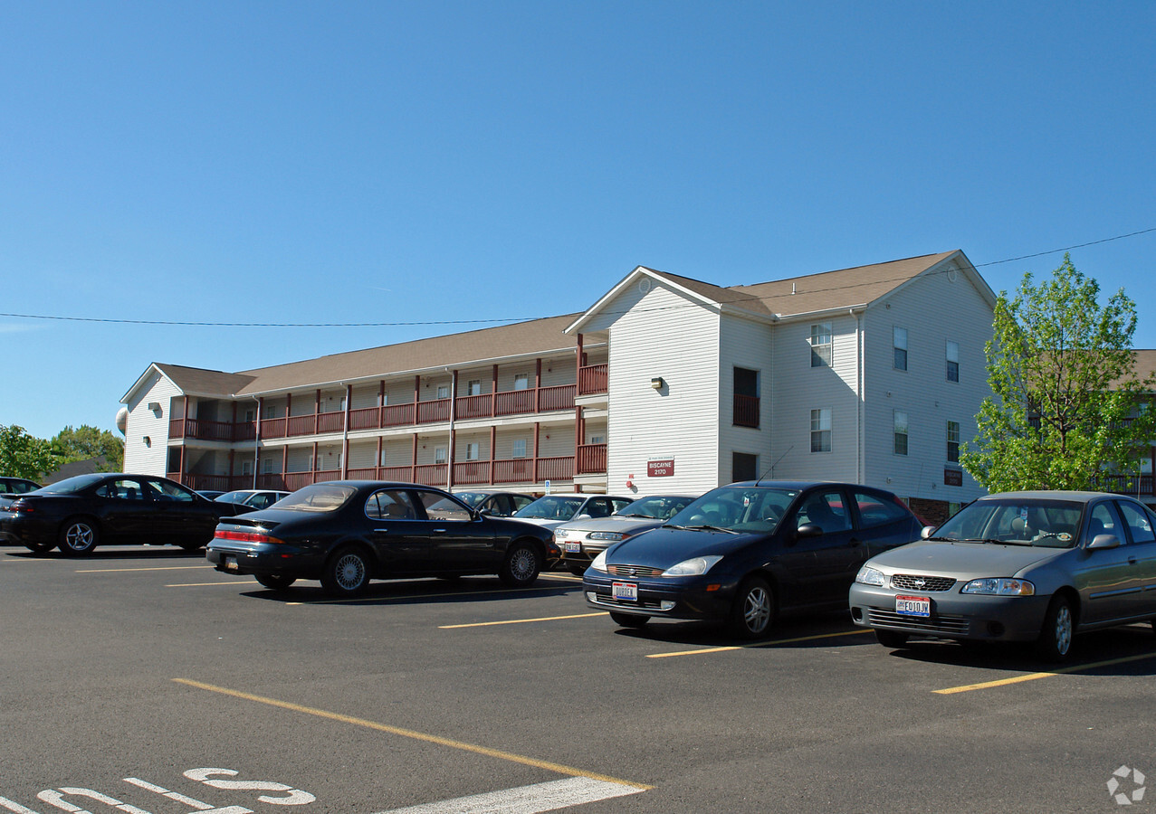 Wright State - College Park - Wright State - College Park Apartments