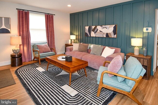 Photo - 503 Woodston Rd