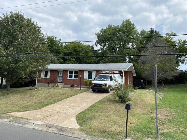 Building Photo - 3140 Richmond Hill Dr Rental