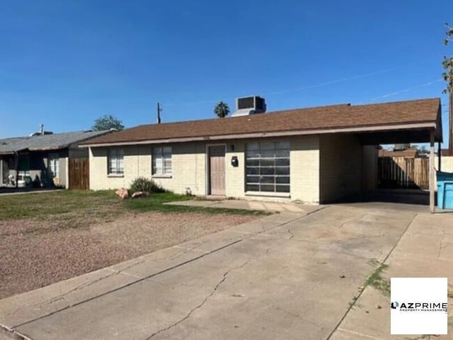 Photo - W Vernon Ave