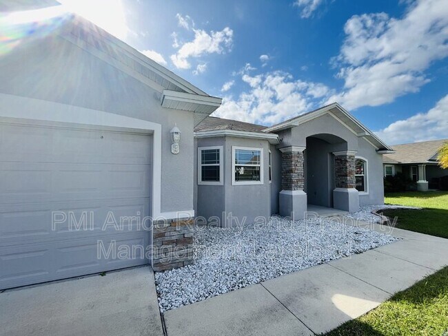 Photo - 3519 Kenwood Crossing