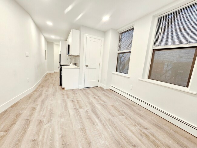 Photo - 40 Joy St Unit 8