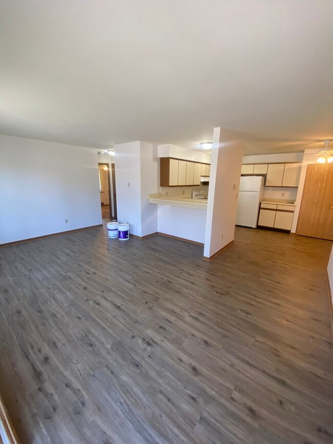 Living Room - Hemlock Street Apartments