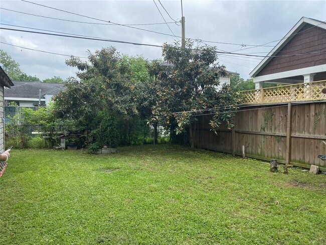 Photo - 702 Tabor St