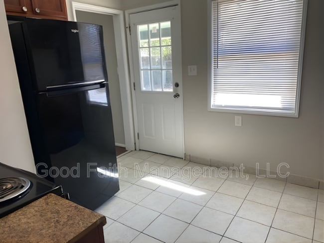 Photo - 2280 Darlington Dr