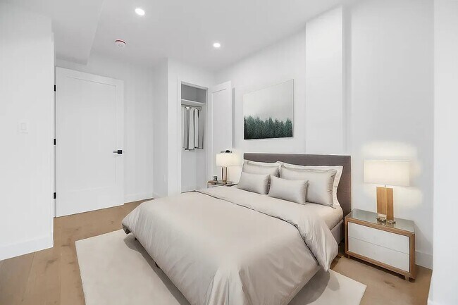 Photo - 20 E 13th St Unit 1