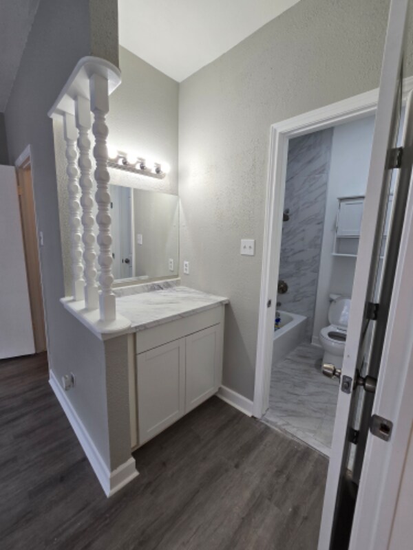 Photo - 9009 Richmond Ave.