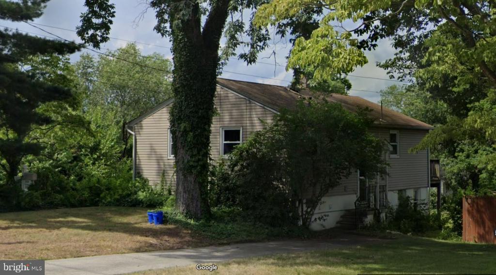 Photo - 219 Hamilton Rd House