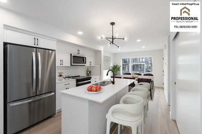 Photo - 7508 Klapstein Link SW