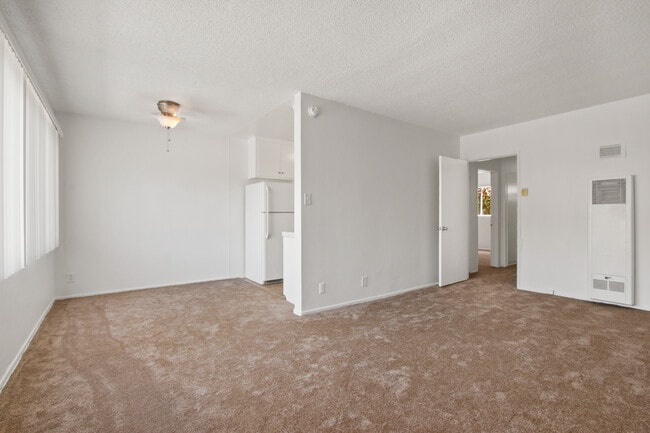 Photo - 10250 Palms Blvd.