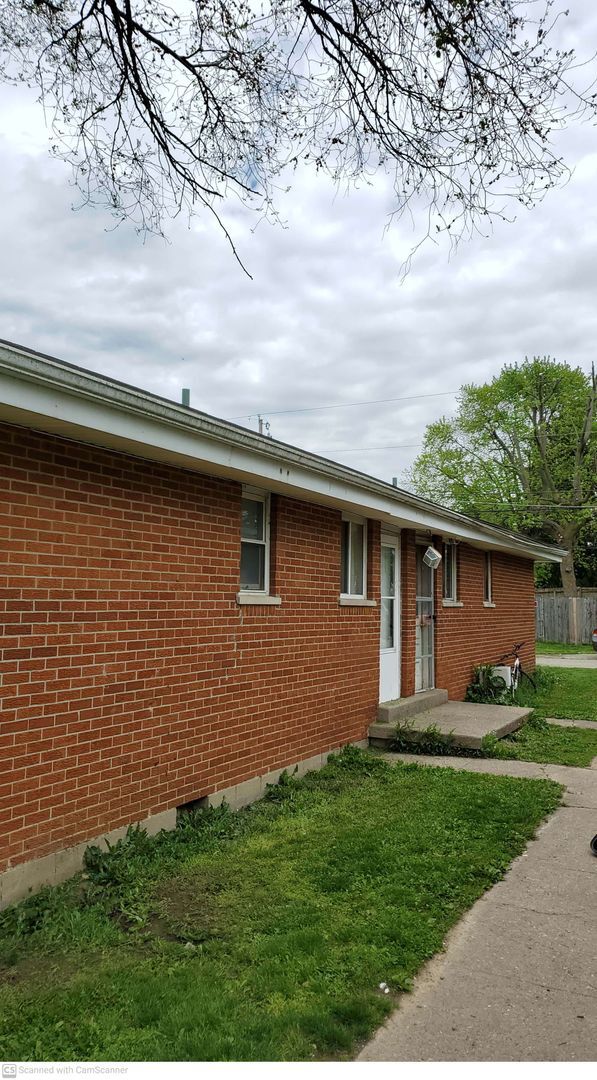 Building Photo - 1802-1804 Montgomery Ave Unit 1802