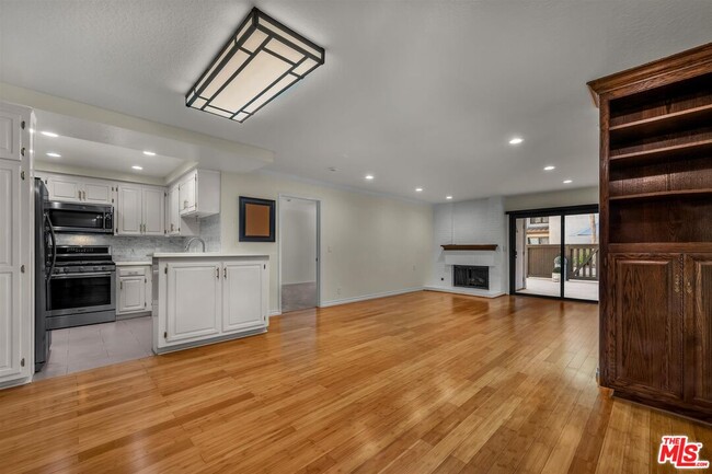 Photo - 8601 Falmouth Ave Unit 215