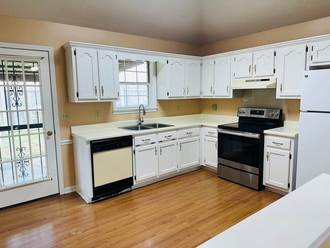 Photo - 119 Pennsylvania Ave