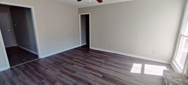 Photo - 4501 Plainview Ct