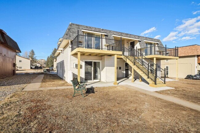Completely Renovated Apartment!