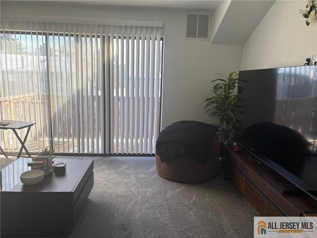 Photo - 802 Lindsey Ct