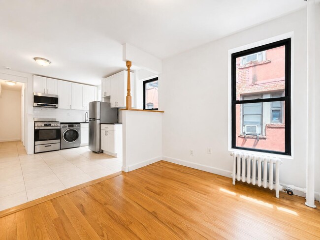 Photo - 1270 First Avenue Unidad 5E