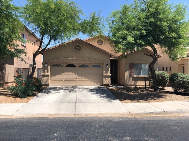 Building Photo - Beautiful Single-Level 3 Bedroom, 2 Bathroom Home in Maricopa