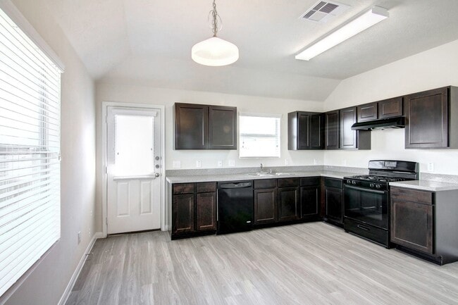 Photo - 5401 Rio San Juan St