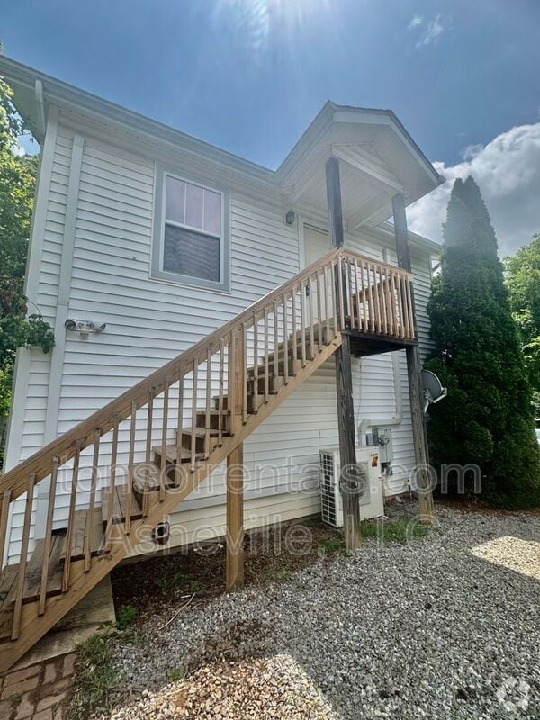 Building Photo - 3 Rosemont Ct Rental