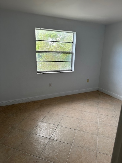 Building Photo - 17255 SW 95th Ave Unit H-214