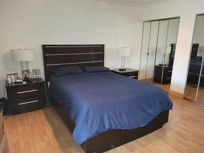 Photo - 20350 W Country Club Dr Unit PH8-4