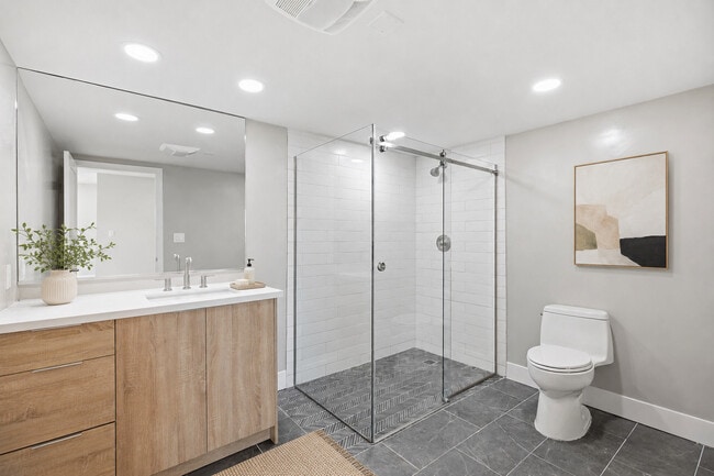 21 - Bathroom