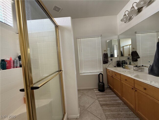 Photo - 206 Heiple Ct Townhome