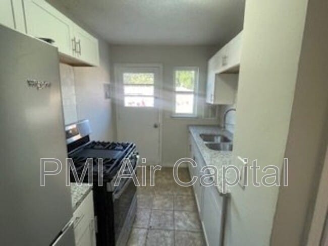 Photo - 6421 E Cottonwood Ln