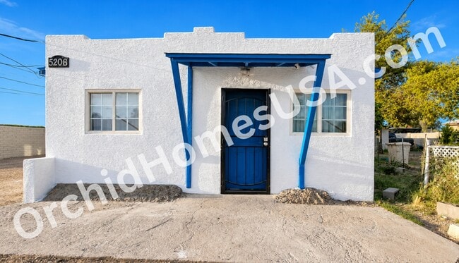 Building Photo - 5206 W Ocotillo Rd Unit A