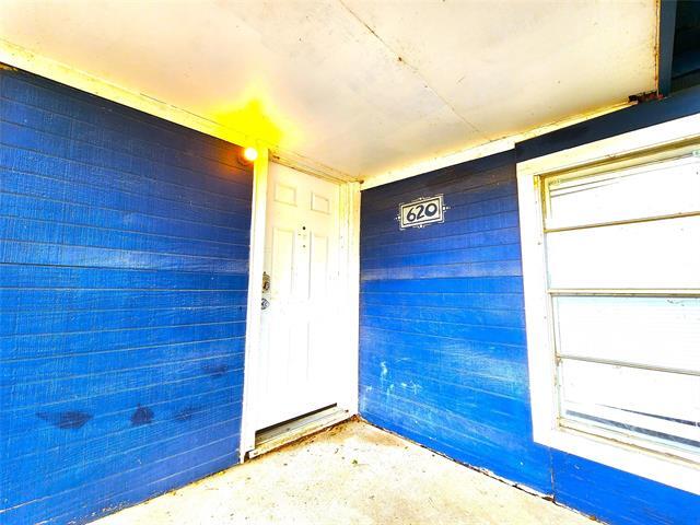 Photo - 620 Uland St