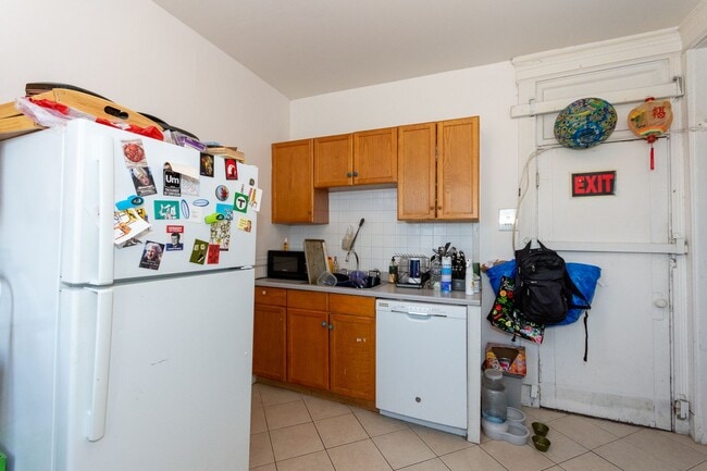 Photo - Boston University Area 2bed / 1bath $2500 available September 2026