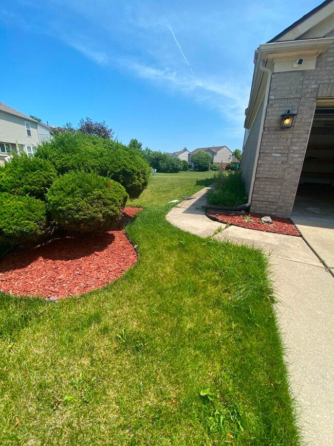 Photo - 4677 Clover Rd