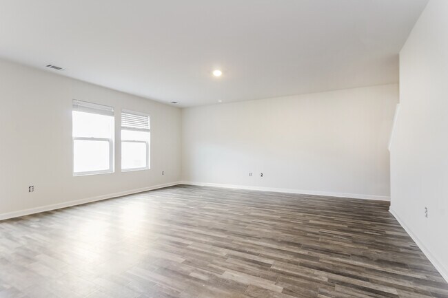 Photo - 236 Bennett Dairy Rd, Spartanburg, SC