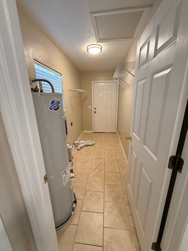 Photo - 279 SE Forest Terrace