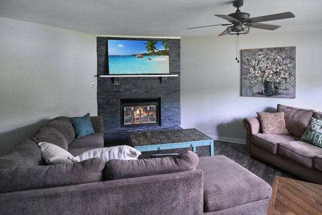 Photo - 620 Windward Dr