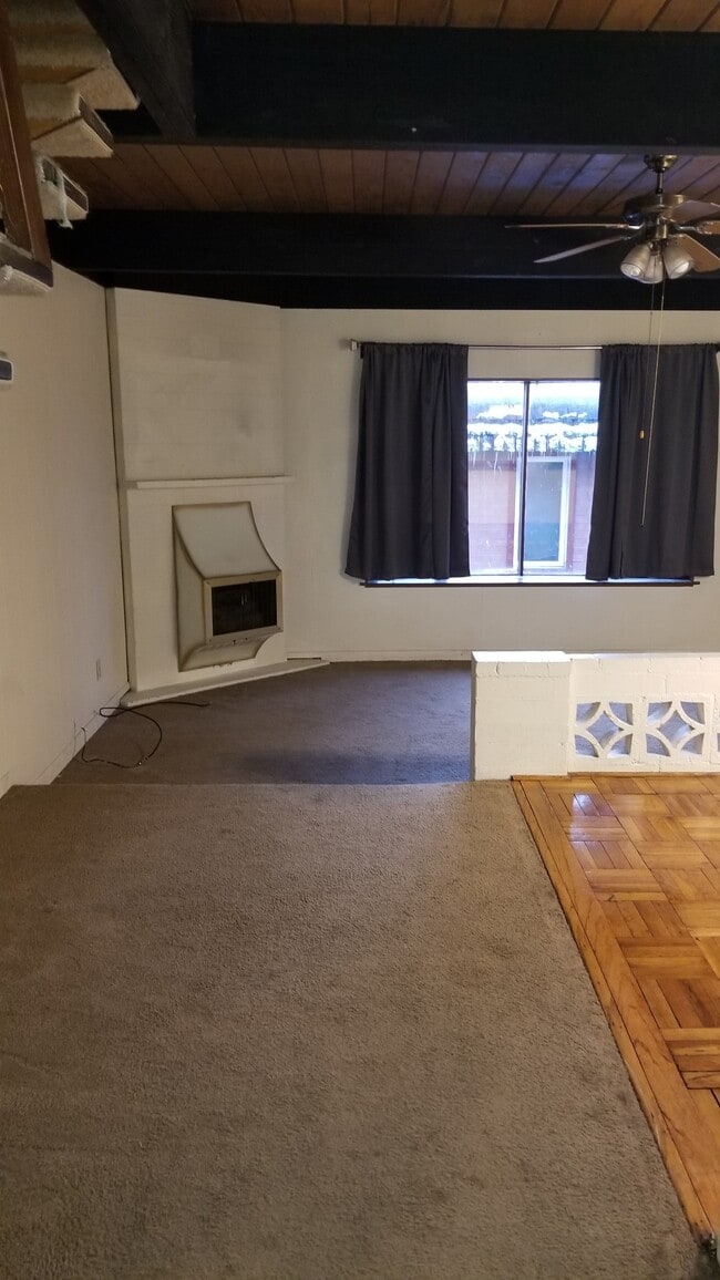 Photo - 2772 University Ave