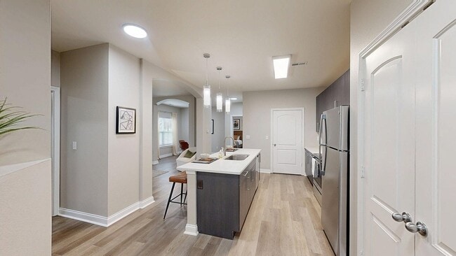 Cocina espaciosa - Autumn Breeze Apartments