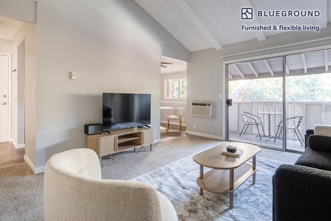 Photo - 202 Calvert Dr Unidad FL2-ID2106